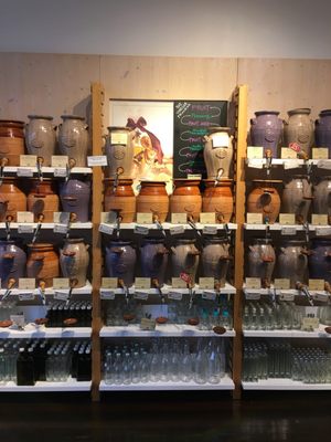 Vom Fass 50 Photos 67 Reviews Specialty Food 7314 Manchester Rd Maplewood Mo Phone Number Yelp