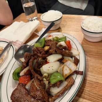 MCCB Chicago 时尚食谱 - Salt and pepper beef - Szechuan Near Me - Chicago, Illinois