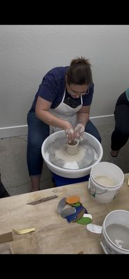 Pottery Wheel Lessons - Get your hands dirty and enjoy the mesmerizing experience of wheel throwing! In this beginner friendly course, we will cover the fundamentals of forming and trimming pieces on a pottery wheel. You will learn how to make functional dishware like bowls, cups, and vases, and then decorate them using a variety of food safe glazes. The possibilities are endless, and you will get to take home and use your very own creations!