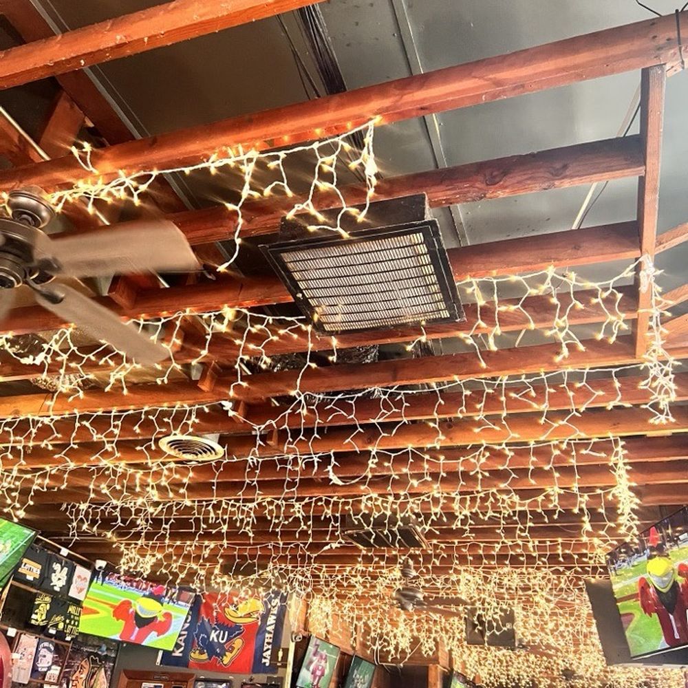 Lottie's Pub - Fun ambiance - Pubs Near Me - Chicago, Illinois Lottie's Pub - Fun ambiance - Pubs Near Me - Chicago, Illinois