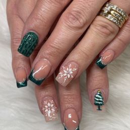 Helen is the best!! See her at Popular Nail Bar on Jones Rd. Follow her on Instagram @nailsbyhelenmv Helen is the best!! See her at Popular Nail Bar on Jones Rd. Follow her on Instagram @nailsbyhelenmv