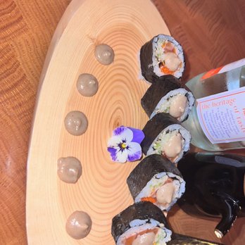 Catch NYC - Salmon toro roll (special) - Asian Fusion Near Me - New York, New York