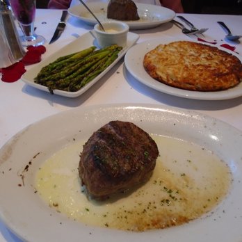 Ruth's Chris Steak House - petit filet (8 ozs.), asparagus w/Hollandaise sauce & hash brown potatoes - Steakhouses Near Me - Fairfax, Virginia