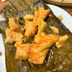 Mama Chave - Tamal de Gallina, chicken tamal.