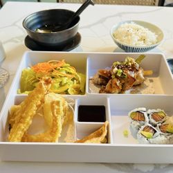 Oasis The Listening Bar - Lunch special