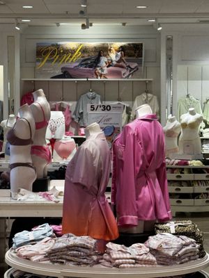 VICTORIA'S SECRET - Updated February 2026 - 20 Photos & 18 Reviews