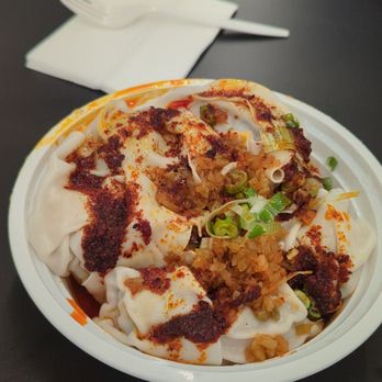 White Bear - #6 Wonton with Hot Sauce - Chinese Near Me - Flushing, New York