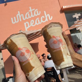 Whata Peach - Biscoff Cookie Butter Smoothie - Coffee & Tea Near Me - Burbank, California Whata Peach - Biscoff Cookie Butter Smoothie - Coffee & Tea Near Me - Burbank, California