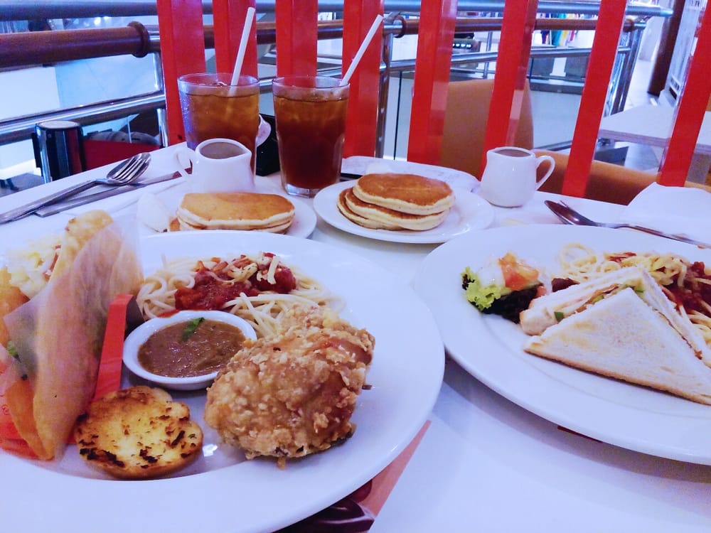 PANCAKE HOUSE INTERNATIONAL Cupcakes Mid Valley Megamall, 1