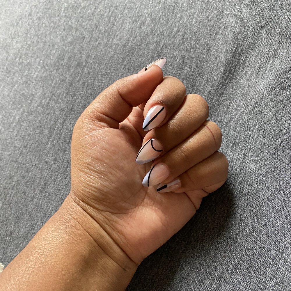 A List Nail Studio - Full acrylic set with design - Nail Salons Near Me - Philadelphia, Pennsylvania