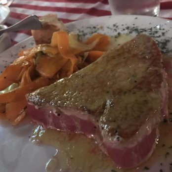 Attenti - Tuna in a lemon butter sauce - Italian Near Me - México, D.F., DIF