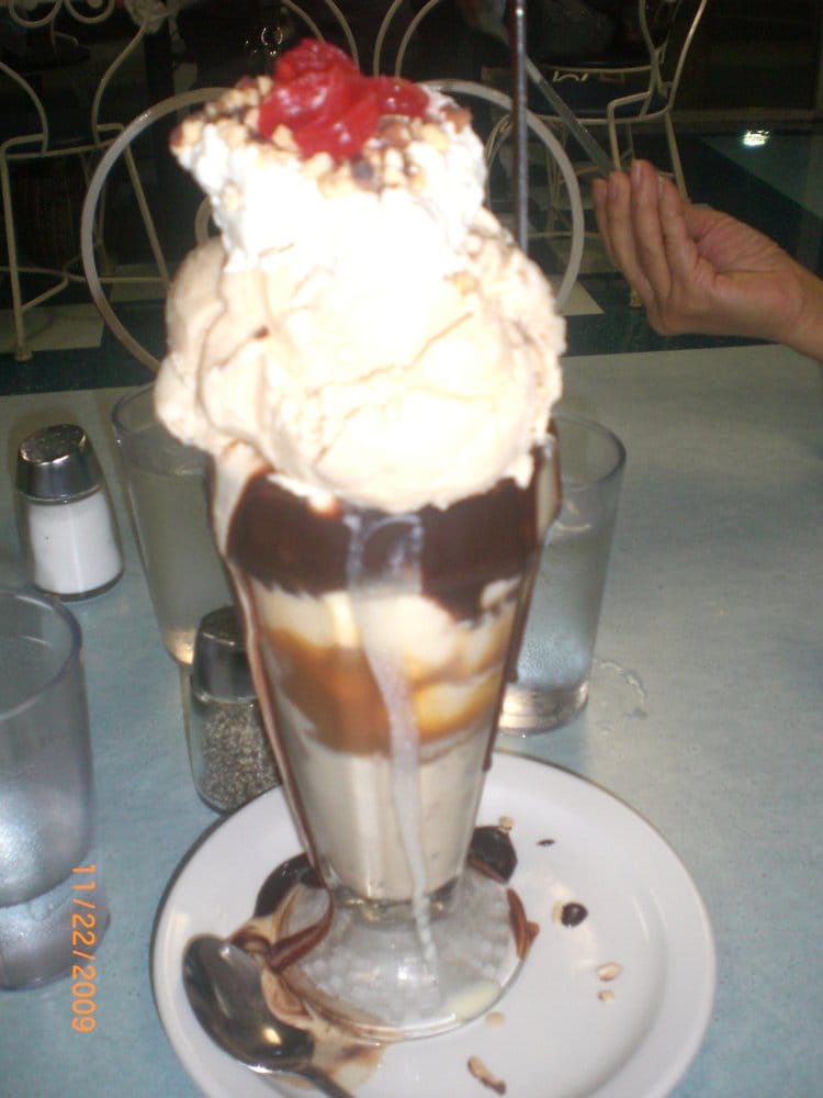 Leatherby's Family Creamery