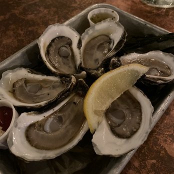 Mac's Shack Wellfleet - Oysters - Sushi Bars Near Me - Wellfleet, Massachusetts