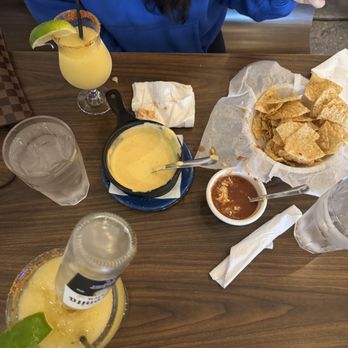 Mi Madre's Restaurant - Coronarita & Frozen Marg/ Chips & Queso - Tex-Mex Near Me - Austin, Texas