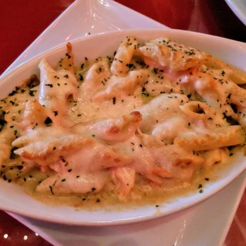 Goat's - Lobster mac n cheese - Cocktail Bars Near Me - Columbia, South Carolina Goat's - Lobster mac n cheese - Cocktail Bars Near Me - Columbia, South Carolina