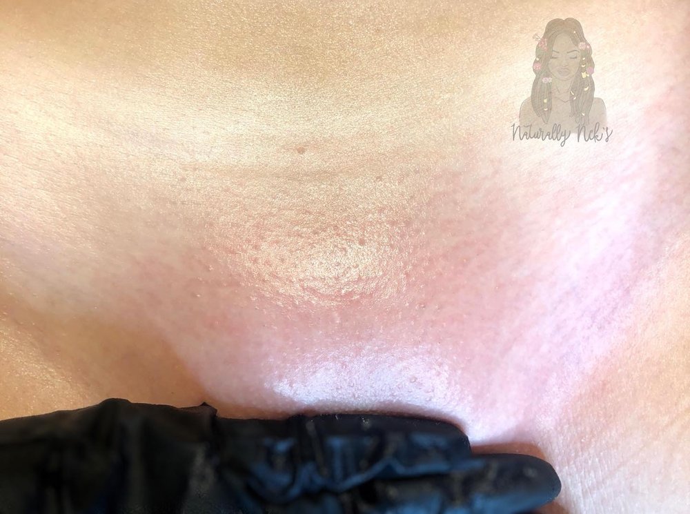 Naturally Nek’s Beauty Bar Logo
