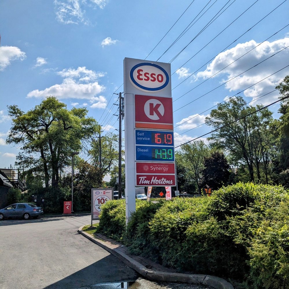 Circle K - Sign - Convenience Stores Near Me - Scarborough, Ontario