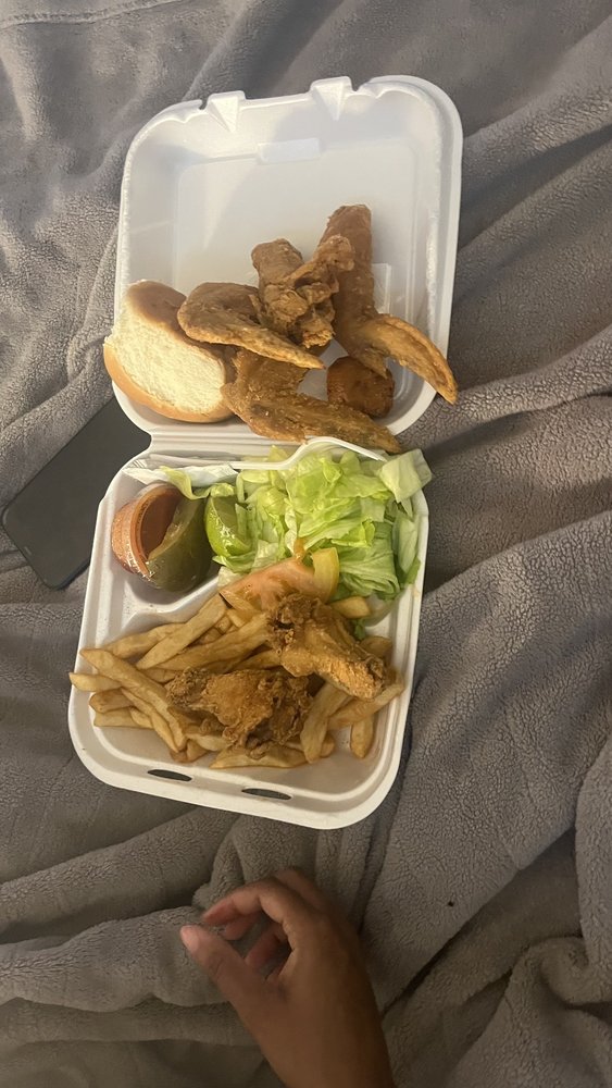 ANGEL FISH MARKET Updated August 2024 31 Photos & 60 Reviews