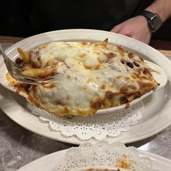 Gino's Ristorante - Italian Near Me - Palmdale, California