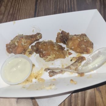 Harlem Nights Bar - Garlic parm wings - Bars Near Me - New York, New York Harlem Nights Bar - Garlic parm wings - Bars Near Me - New York, New York
