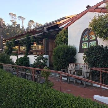 Robins Restaurant - Outside - New American Near Me - Cambria, California Robins Restaurant - Outside - New American Near Me - Cambria, California