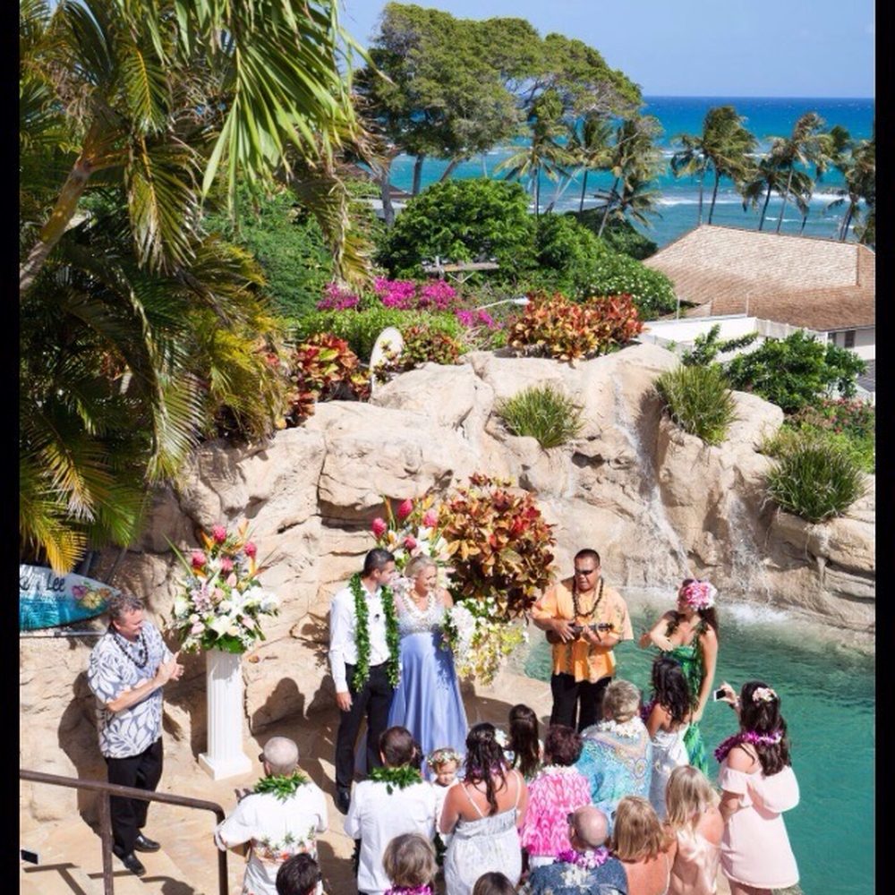 Islander Weddings - Officiants Near Me - Honolulu, Hawaii Islander Weddings - Officiants Near Me - Honolulu, Hawaii