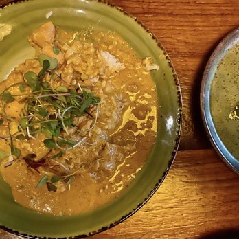 Le Grand - Chicken tikka masala - Cocktail Bars Near Me - Pasadena, California
