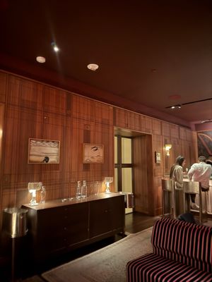 Clemente Bar by null