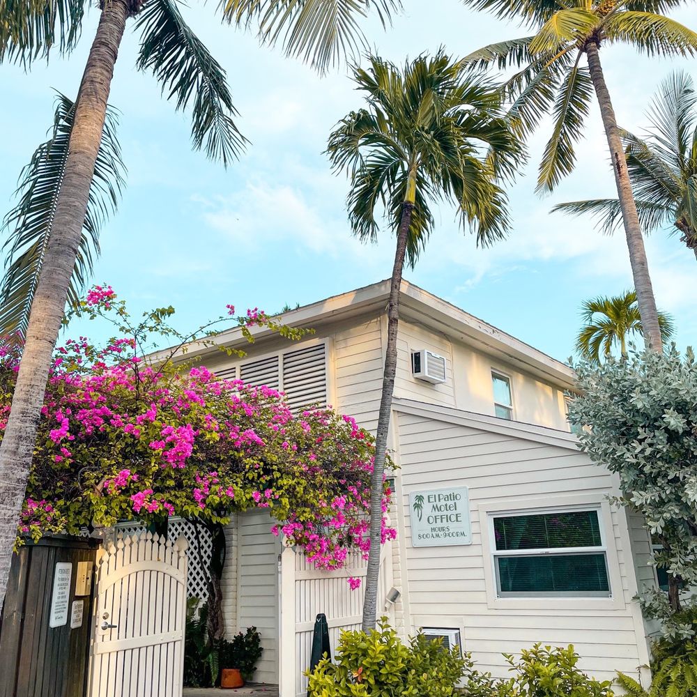El Patio Motel - Office and pool entrance - Hotels Near Me - Key West, Florida El Patio Motel - Office and pool entrance - Hotels Near Me - Key West, Florida