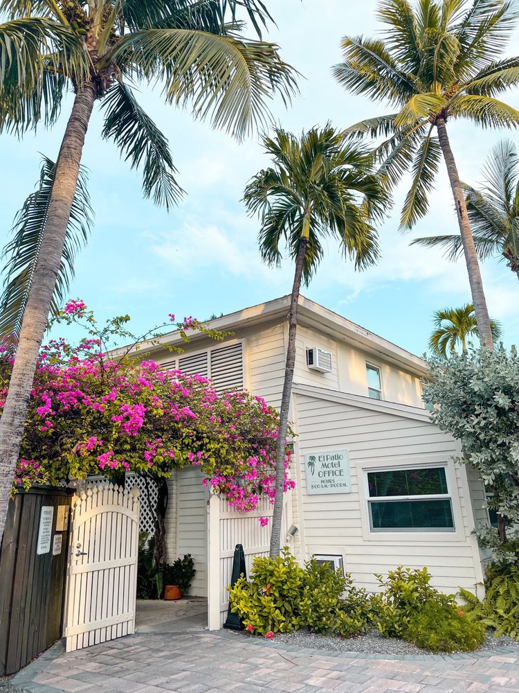 EL PATIO MOTEL 64 Photos & 61 Reviews Hotels 800 Washington St