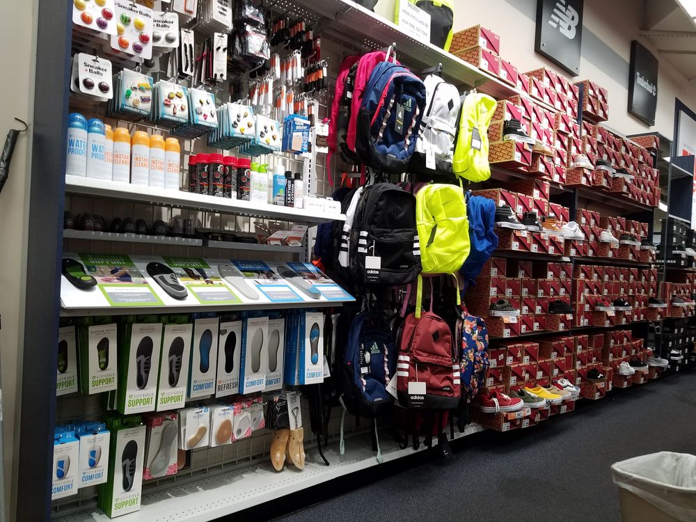 RACK ROOM SHOES 5000 S Arizona Mills Cir, Tempe, Arizona Shoe