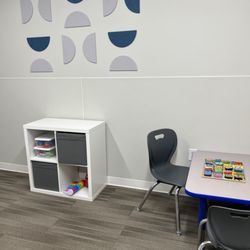 The Helm ABA - Allen - Individual therapy space where our clinicians support skill-building in a focused, one-on-one setting.