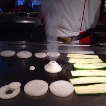 Benihana - Indianapolis - I've seen better chefs. - Sushi Bars Near Me - Indianapolis, Indiana