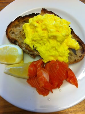 Photo of The Clerkenwell Kitchen - Londra, XGL, GB. Scrambled eggs and trout