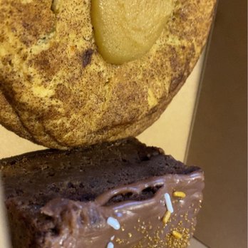 Horizon Shine - Churro snickerdoodle & chocolate malt brownie!! - Coffee & Tea Near Me - Henderson, Nevada