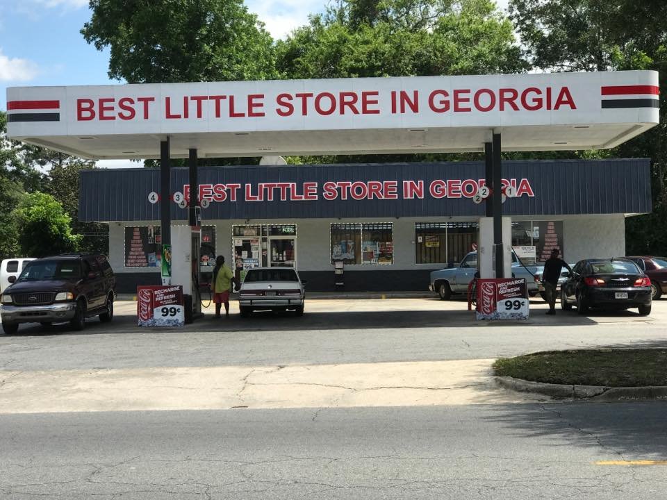 BEST LITTLE STORE IN GA. 619 West Central Ave, Moultrie,