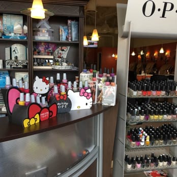 Nail Salon Tech - Nail Salons Near Me - Brighton, Michigan