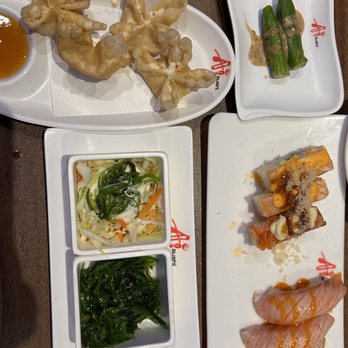 AiSushi - Seaweed salad, salad, torched salmon sushi, torched pressed sushi, grilled okra and fried cheese wontons - Japanese Near Me - Toronto, Ontario AiSushi - Seaweed salad, salad, torched salmon sushi, torched pressed sushi, grilled okra and fried cheese wontons - Japanese Near Me - Toronto, Ontario