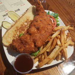 ROAMING BISON TAVERN - Updated May 2025 - 220 Photos & 125 Reviews ...
