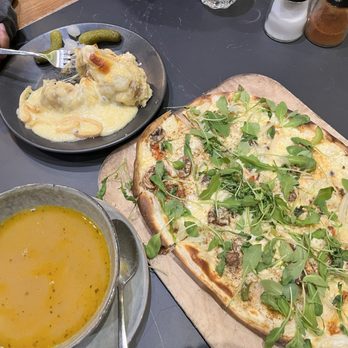 Raclette Factory - Swiss Food Near Me - Zürich, ZH Raclette Factory - Swiss Food Near Me - Zürich, ZH