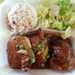Kristen's Lunch Wagon & Catering - The hrs on the main page are wrong, they are also open Sat.