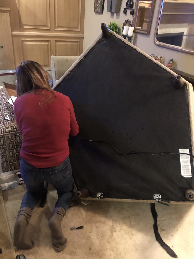 LAZBOY FURNITURE GALLERIES 16 Reviews 5209 N Main St, Mishawaka