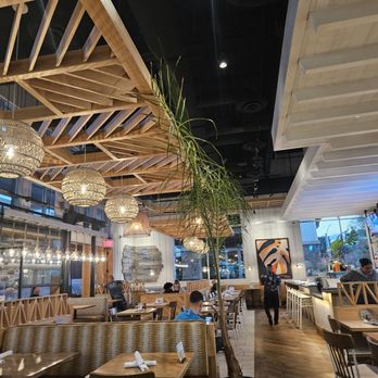 Pacific Catch - Seafood Near Me - Cupertino, California