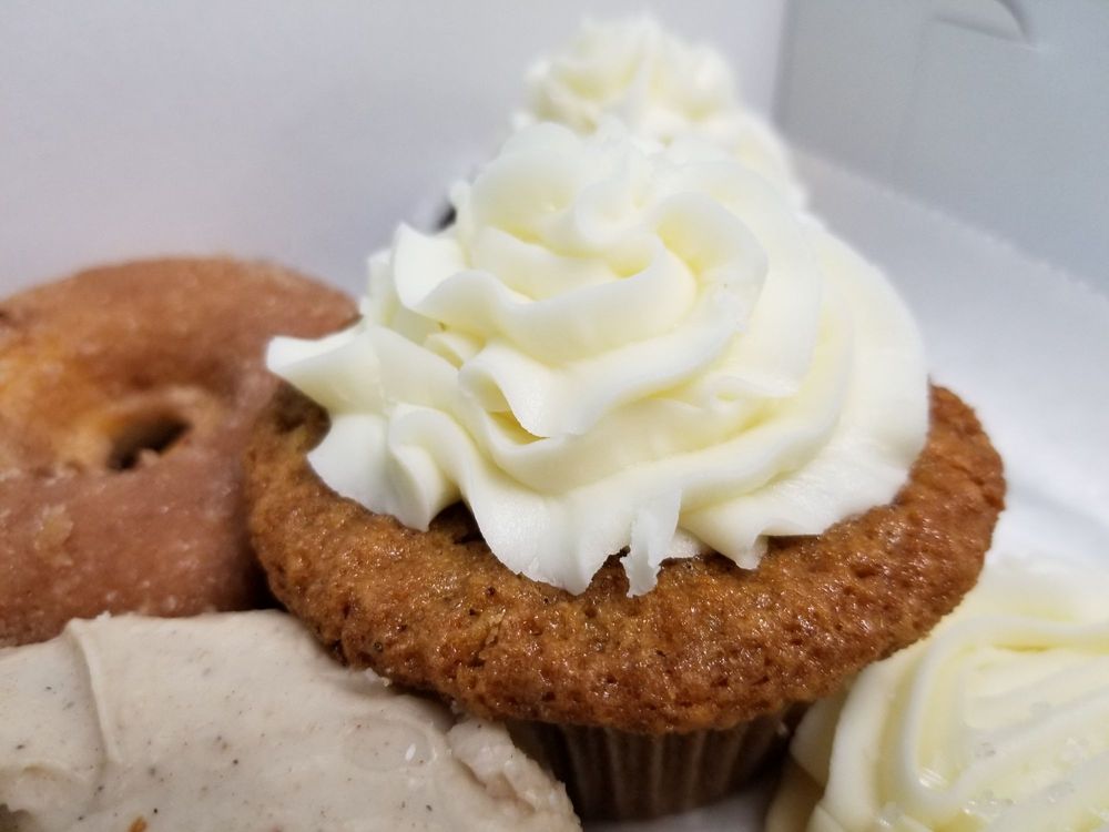 CHERBOURG BAKERY 158 Photos & 156 Reviews Bakeries 547 S Drexel