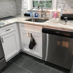 Express Cabinet & Granite