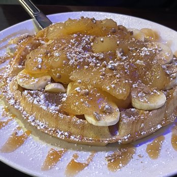 White Rabbit Dessert Experience - Desserts Near Me - Orlando, Florida