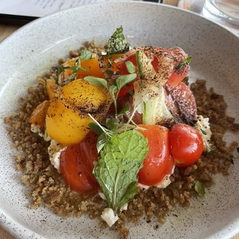 Forté - Heirloom tomato salad - Salad Near Me - Tuscaloosa, Alabama Forté - Heirloom tomato salad - Salad Near Me - Tuscaloosa, Alabama