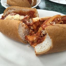 Chicken parm sub: rubbery chicken, not toasted. Chicken parm sub: rubbery chicken, not toasted.