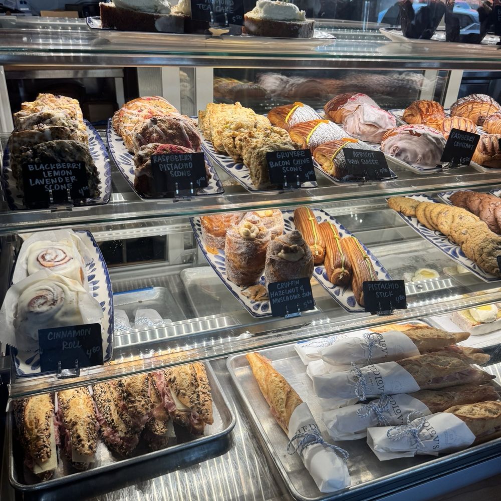 Niedlov's Bakery & Cafe - Pastry - Bakeries Near Me - Chattanooga, Tennessee Niedlov's Bakery & Cafe - Pastry - Bakeries Near Me - Chattanooga, Tennessee