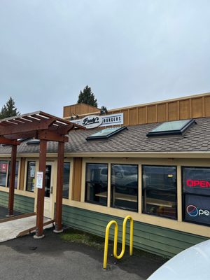 Brady's Brats & Burgers by null